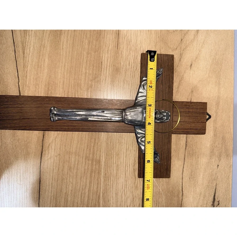 VINTAGE JESUS RISEN on THE WOODEN CROSS  W/ HALO‎ Pewter Wall Hanging